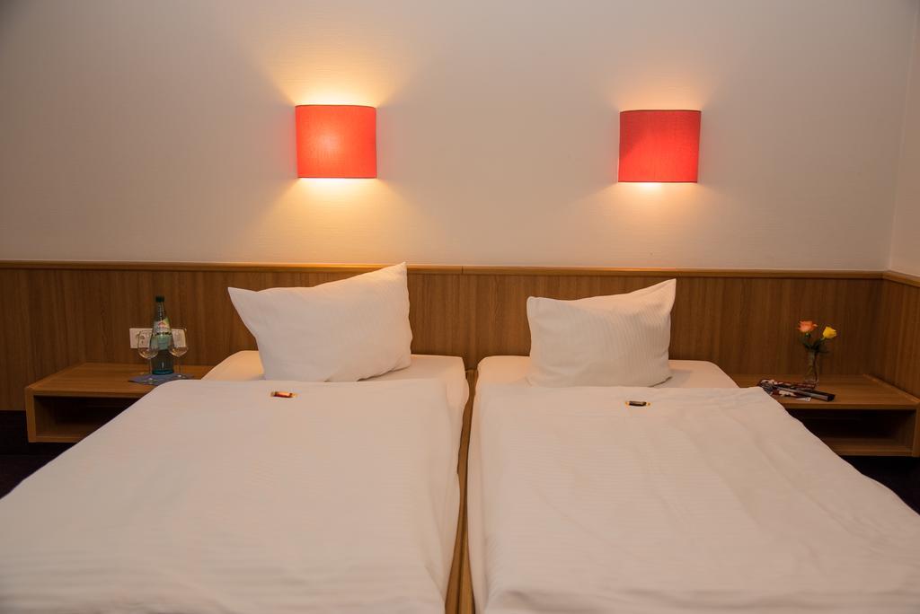 Hotel Park Eckersbach Zwickau Zewnętrze zdjęcie